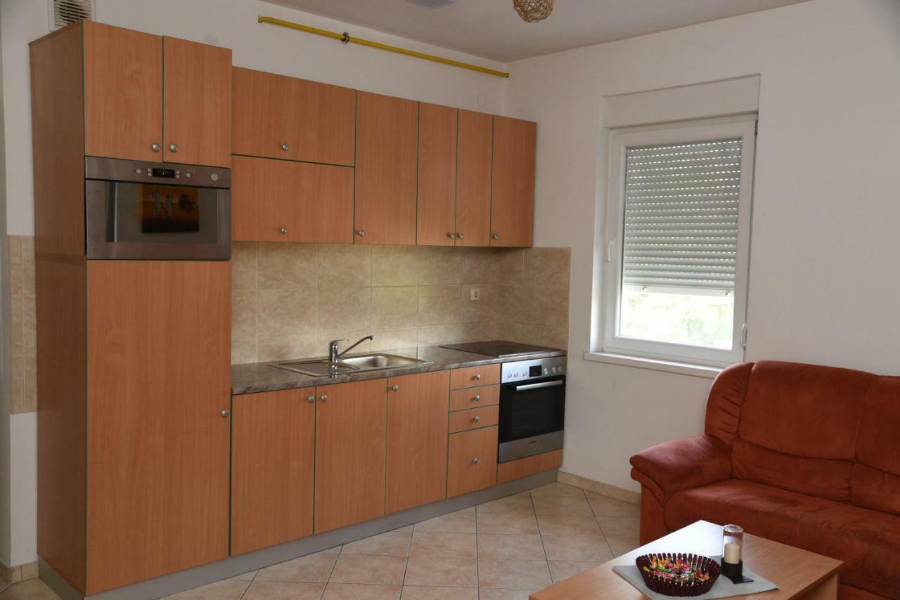 Apartmani - Vila Kovilje Banja Koviljaca Luaran gambar