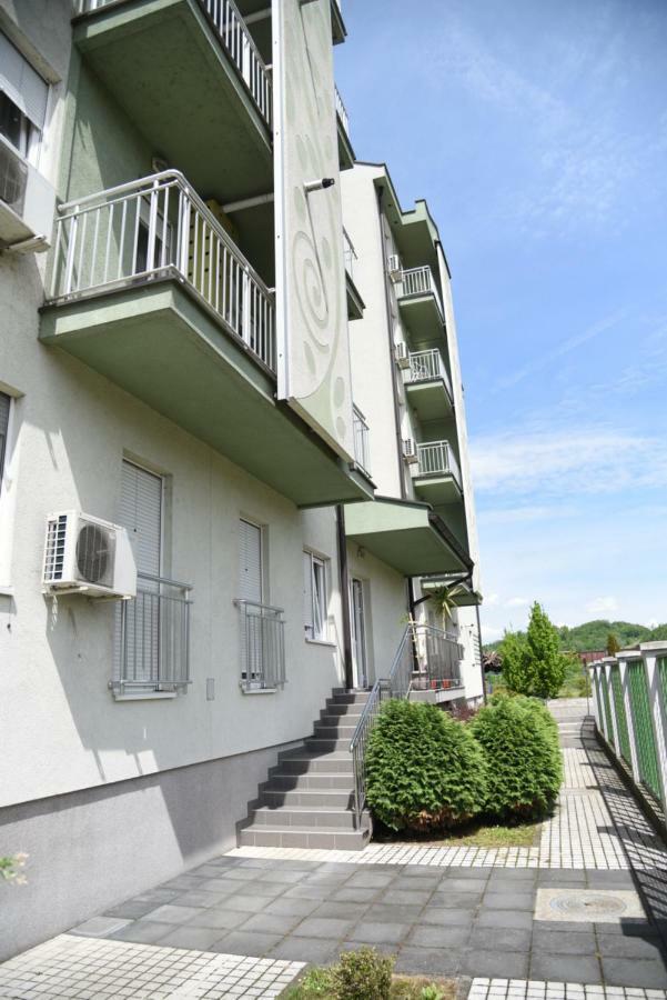 Apartmani - Vila Kovilje Banja Koviljaca Luaran gambar