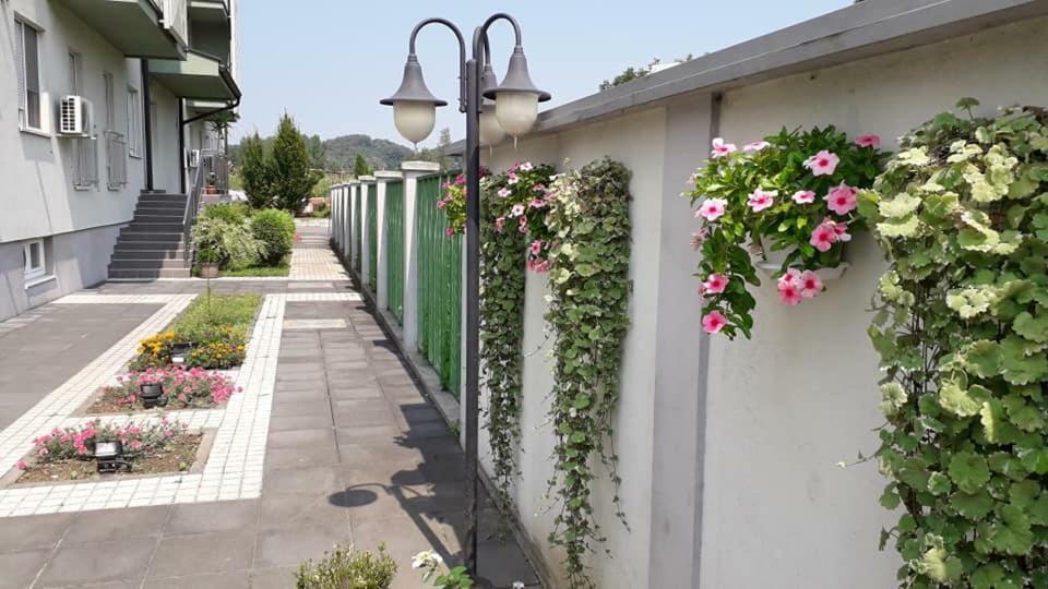 Apartmani - Vila Kovilje Banja Koviljaca Luaran gambar
