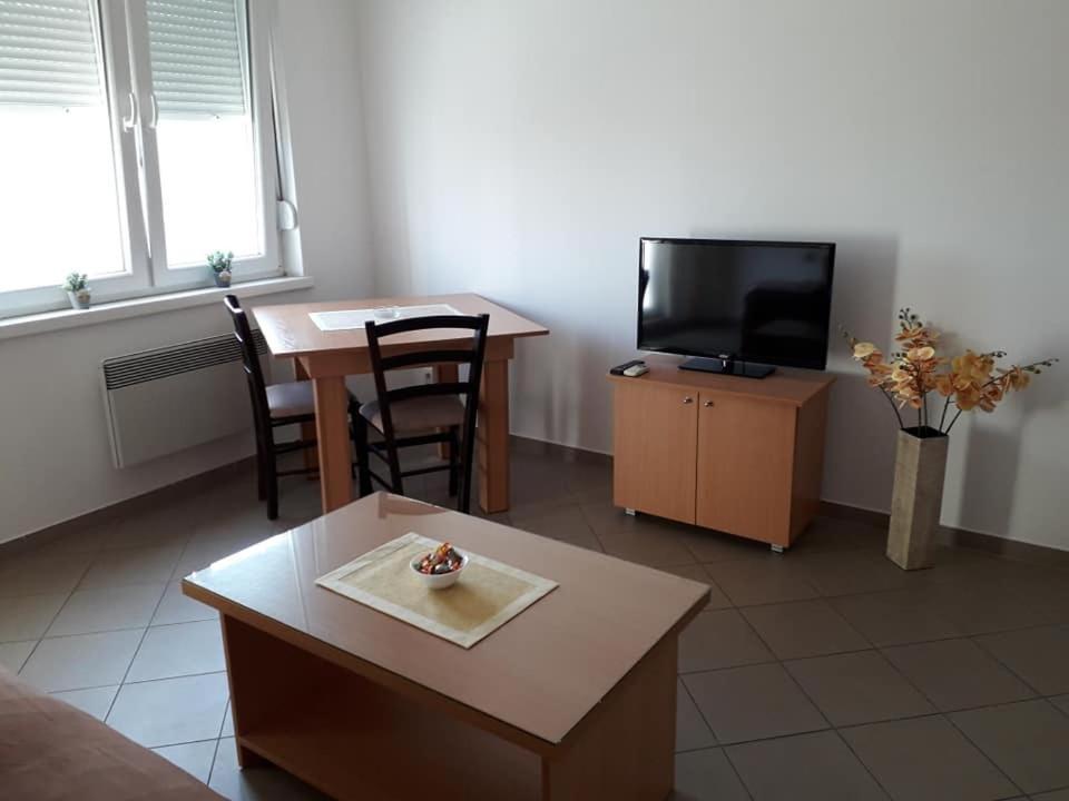 Apartmani - Vila Kovilje Banja Koviljaca Luaran gambar
